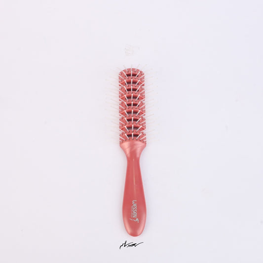 Wessen Large Pink Round Hairbrush Code 137011