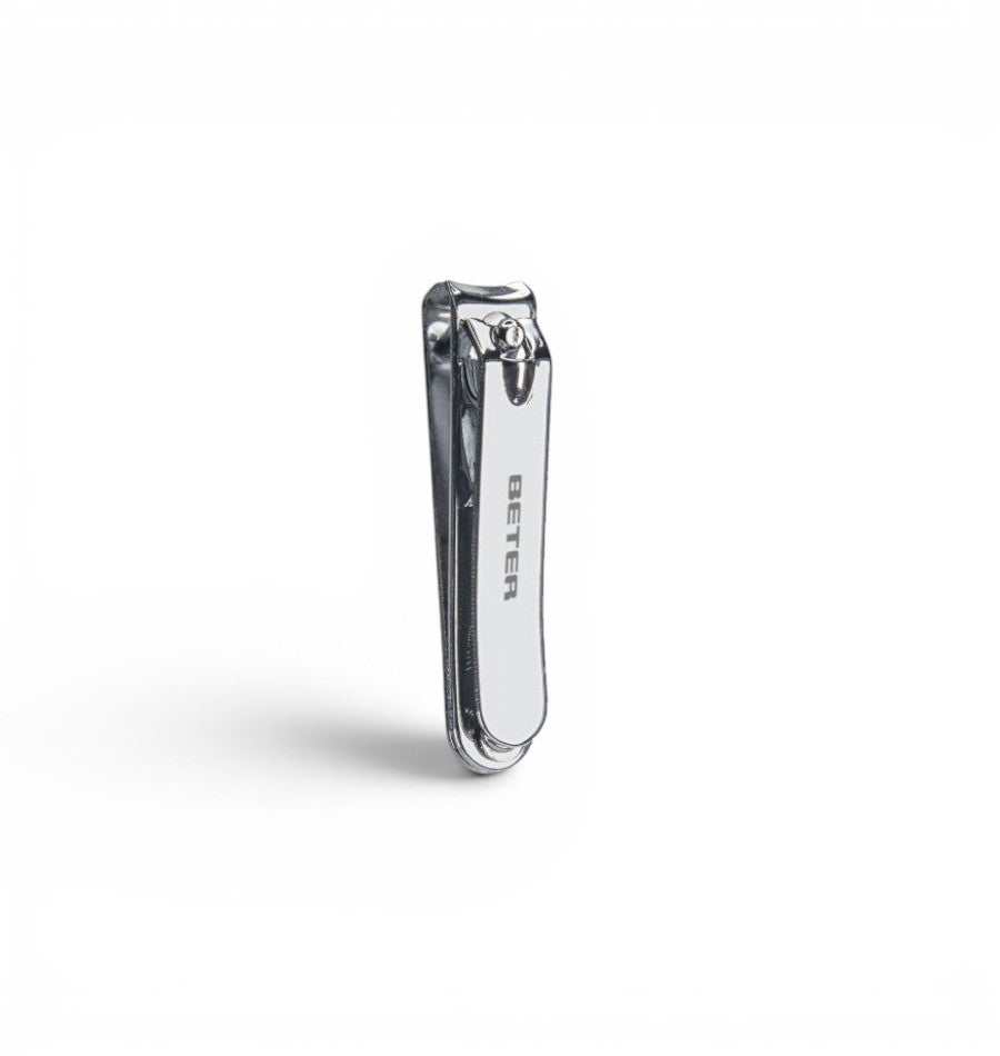 Chrome plated manicure nail clippers with nail file Reference: 34006