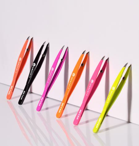 Magnetic tweezers Ü Tweezers Slanted tip Ref: 09108